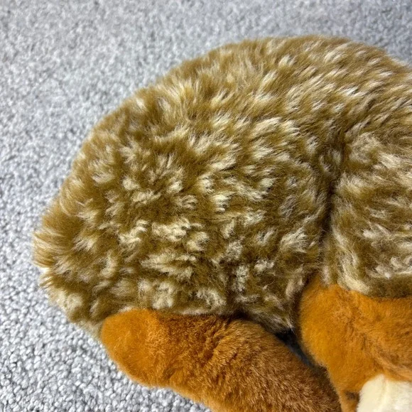 Steiff lorli Fawn laying down spotted deer Brown ear tag 1831/20 vtg curled up
